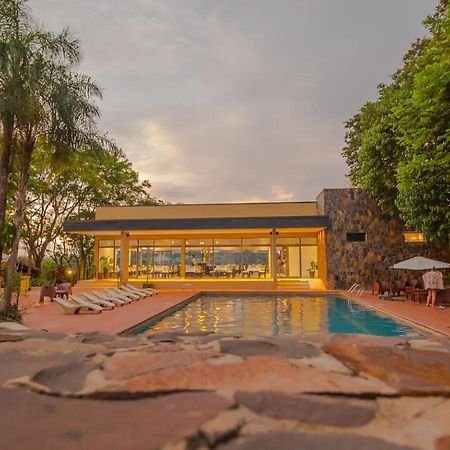 Pirayu Hotel&Resort Puerto Iguazú Exterior foto