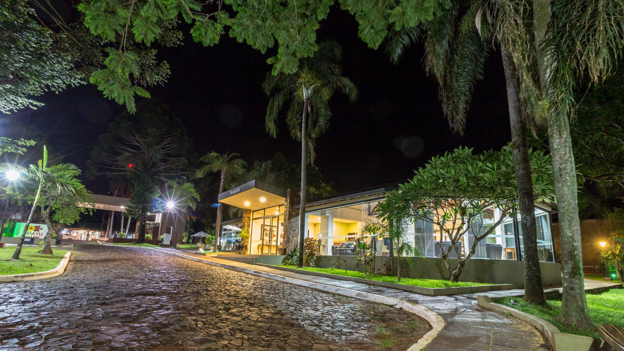 Pirayu Hotel&Resort Puerto Iguazú Exterior foto
