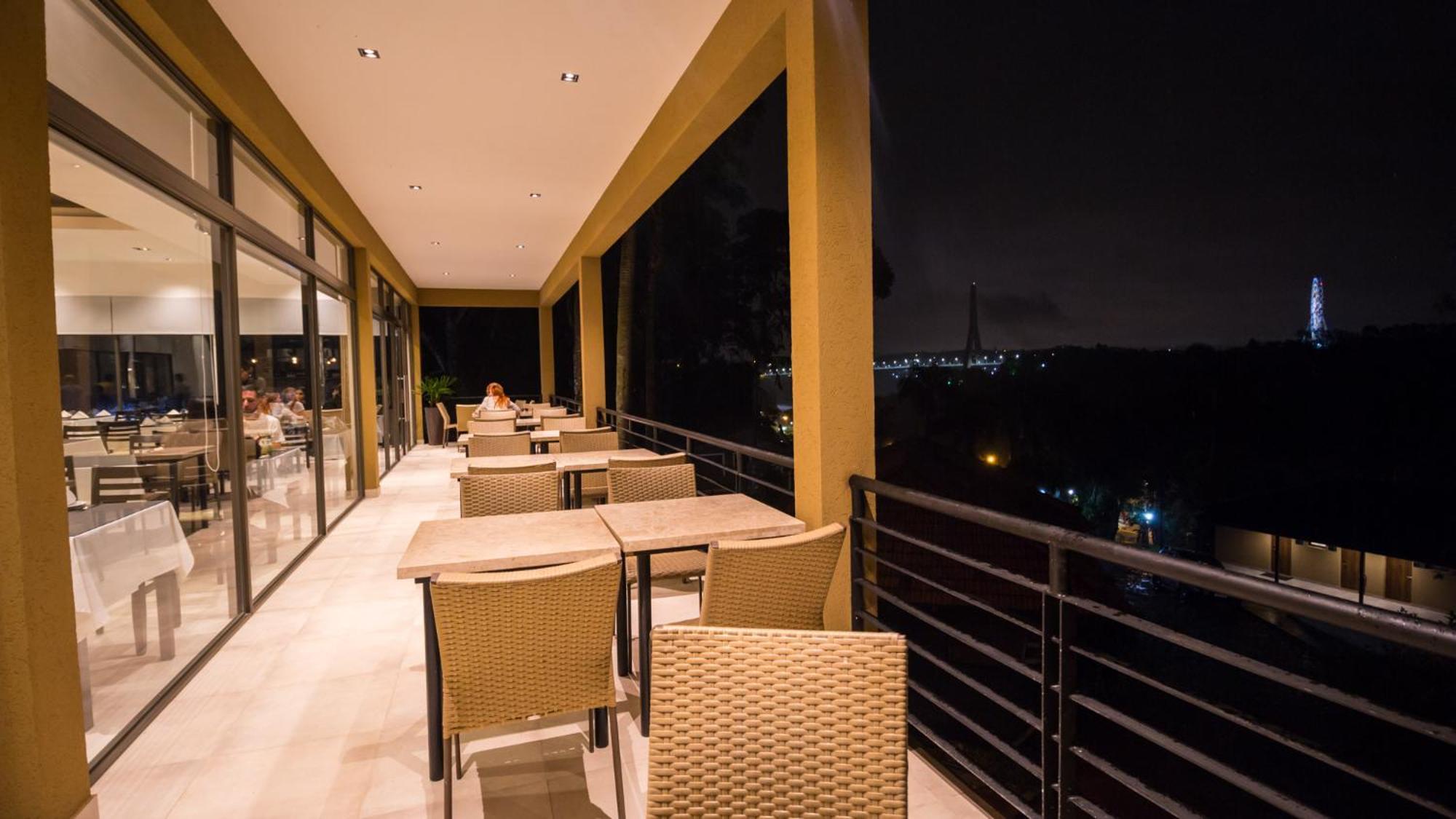 Pirayu Hotel&Resort Puerto Iguazú Exterior foto